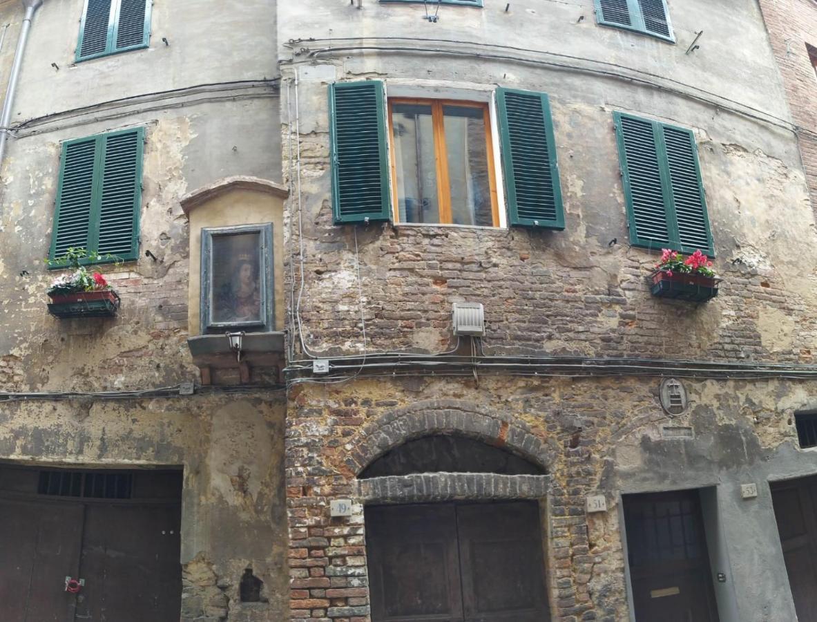 La Bomboniera Di Siena Apartment ภายนอก รูปภาพ